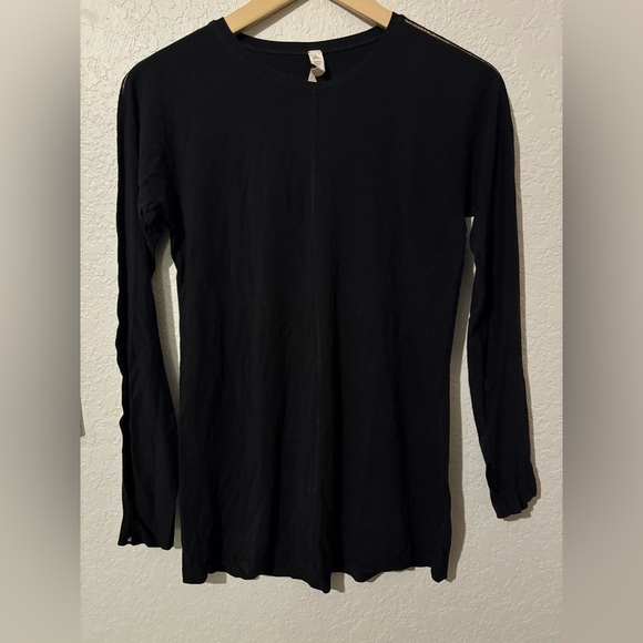 Lululemon Active Long Sleeve T Shirt 4 - Picture 1 of 6